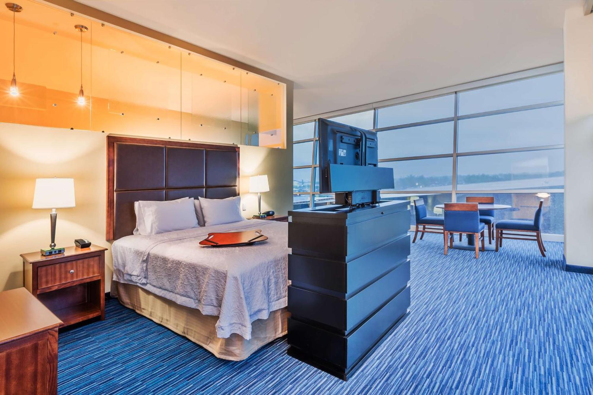 Hampton Inn & Suites Owensboro Downtown Waterfront Zewnętrze zdjęcie